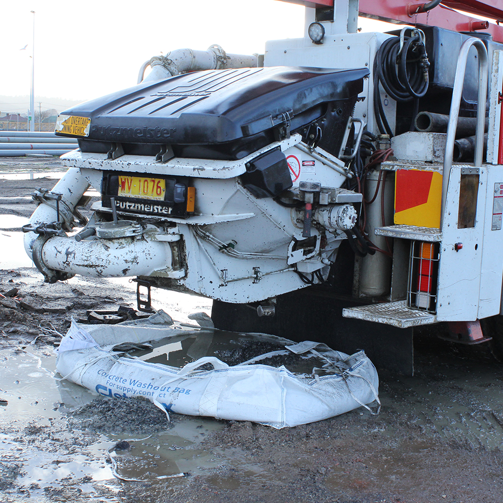 Concrete Washout Bag, 2470kg 177 x 105 x 39 cm Stratex