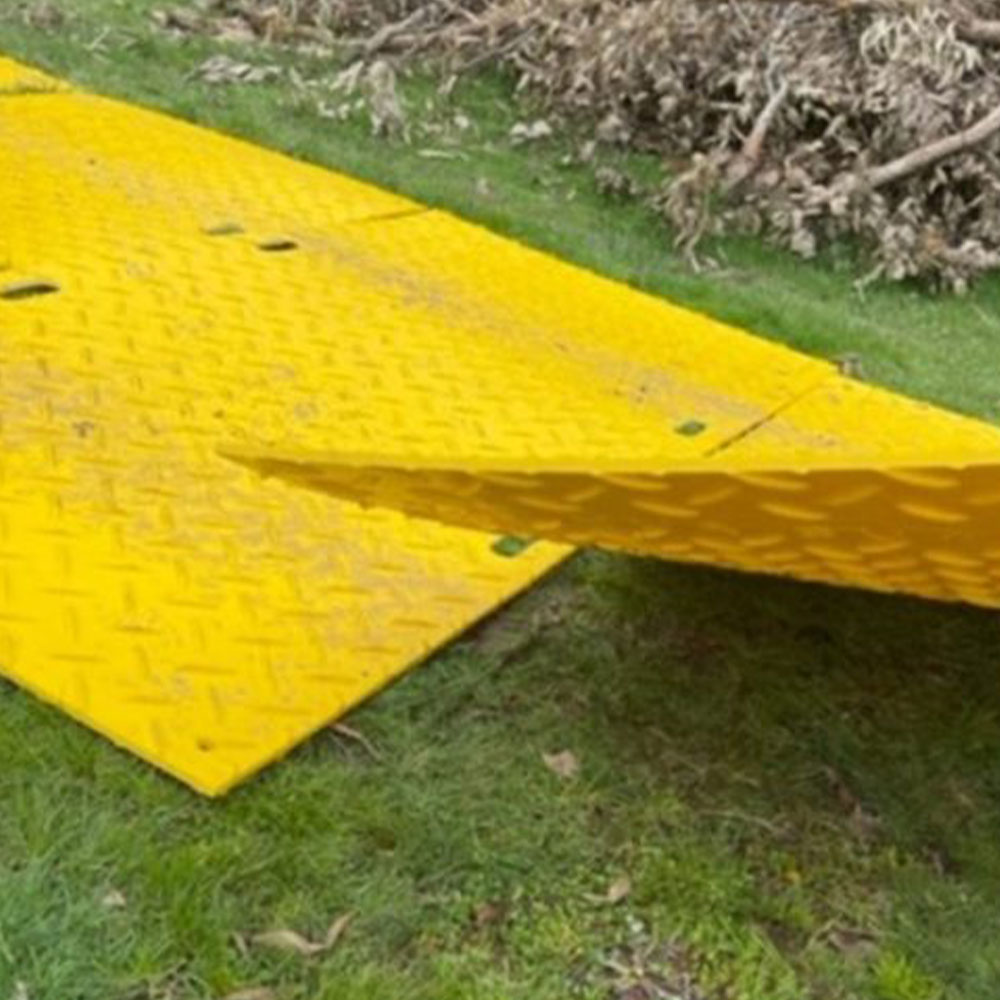 Heavy Duty Track Mat - 2400 x 900mm | Stratex